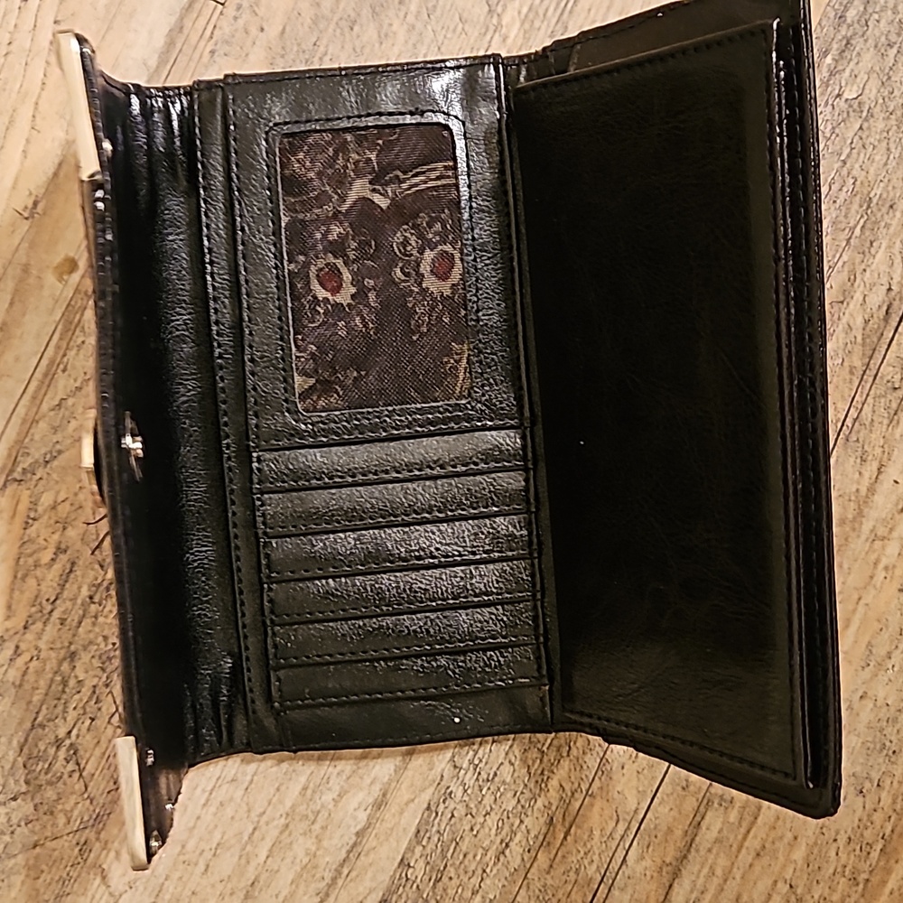 Wallet - Picture 6 of 7